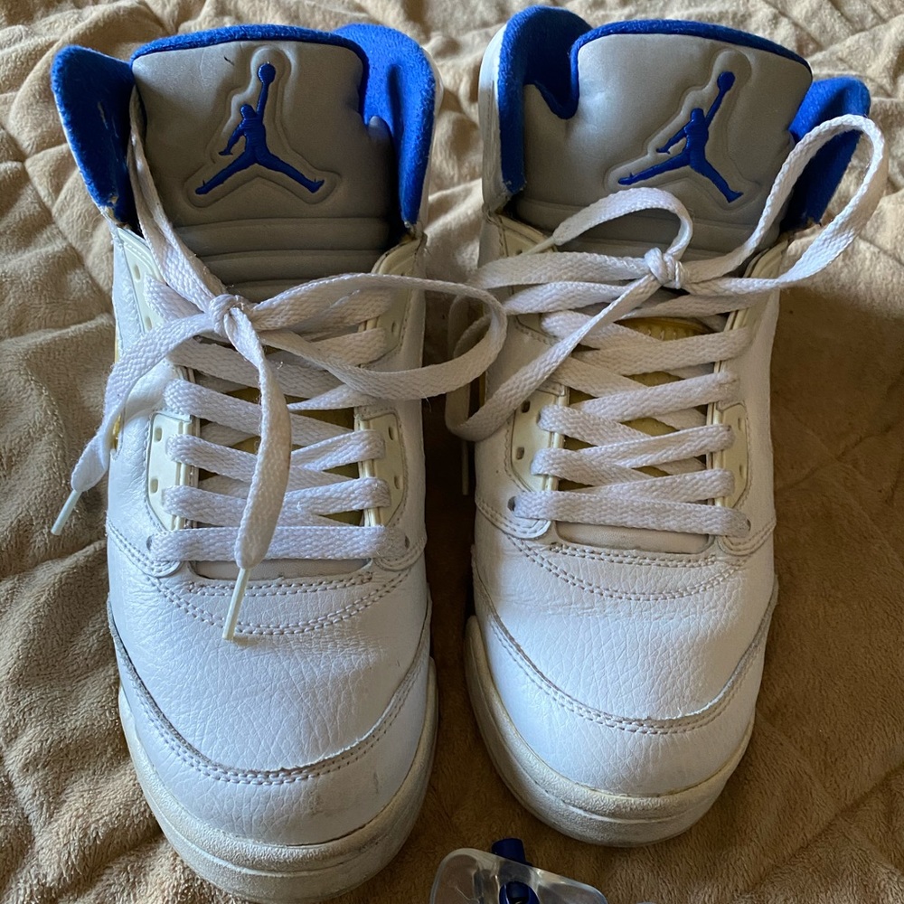 Stealth 5z Jordan’s 7/10 sz 6y